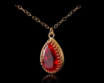 Red jewelry , Swarovski Crystal , Red pendant , Goldfield chain , Siam pendant , Red necklace , Vintage pendant , pear shaped necklace,