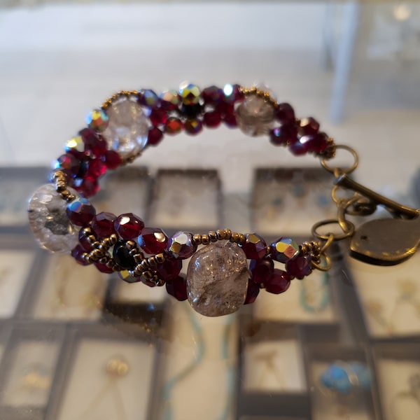 Crystals bracelet, Bead woven bracelet, Woven bracelet for women , Garnet bead bracelet , Hand-woven bracelet , Woven bracelet beads, Gifts