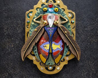 Art Nouveau Beetle Beetle Brooch: Victorian-Inspired Scarab Pin