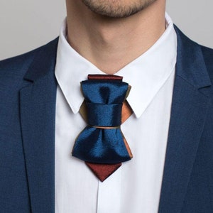 Unique Blue bow tie, Wedding bowtie, Comfortable unisex necktie, Original blue bowtie, pre-tied tie with an adjustable neckband