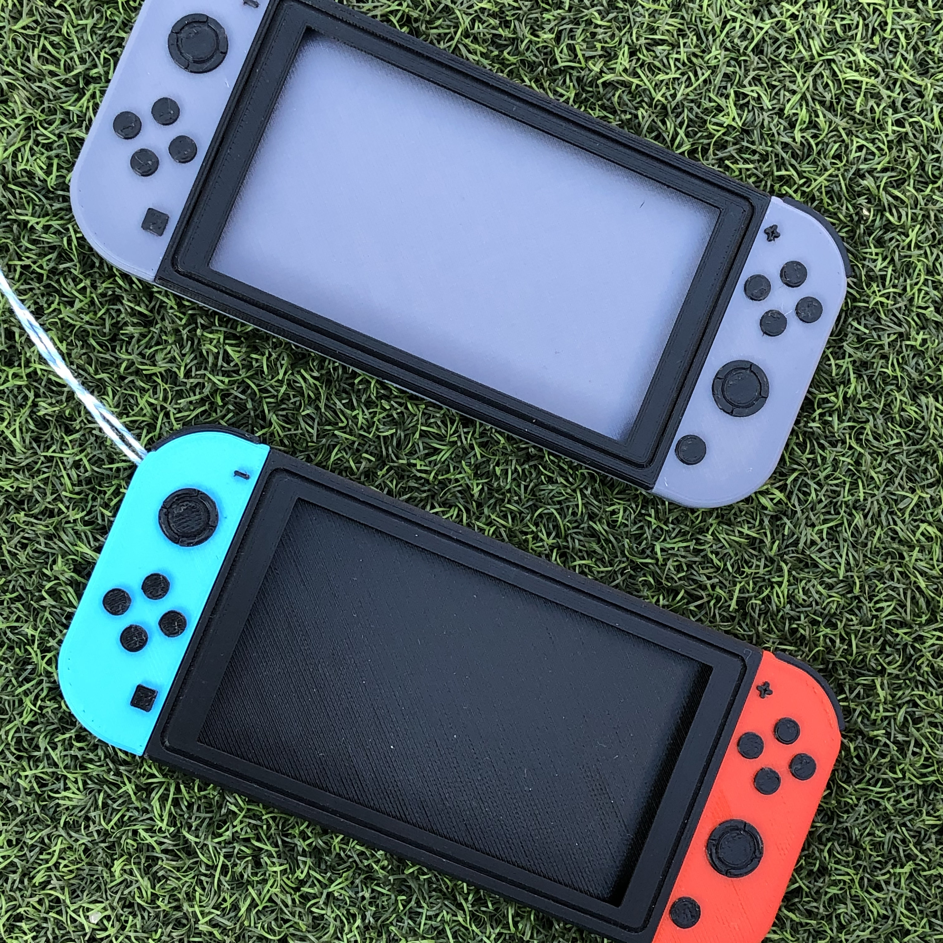 Miniature Switch Game Storage Case Keychains 