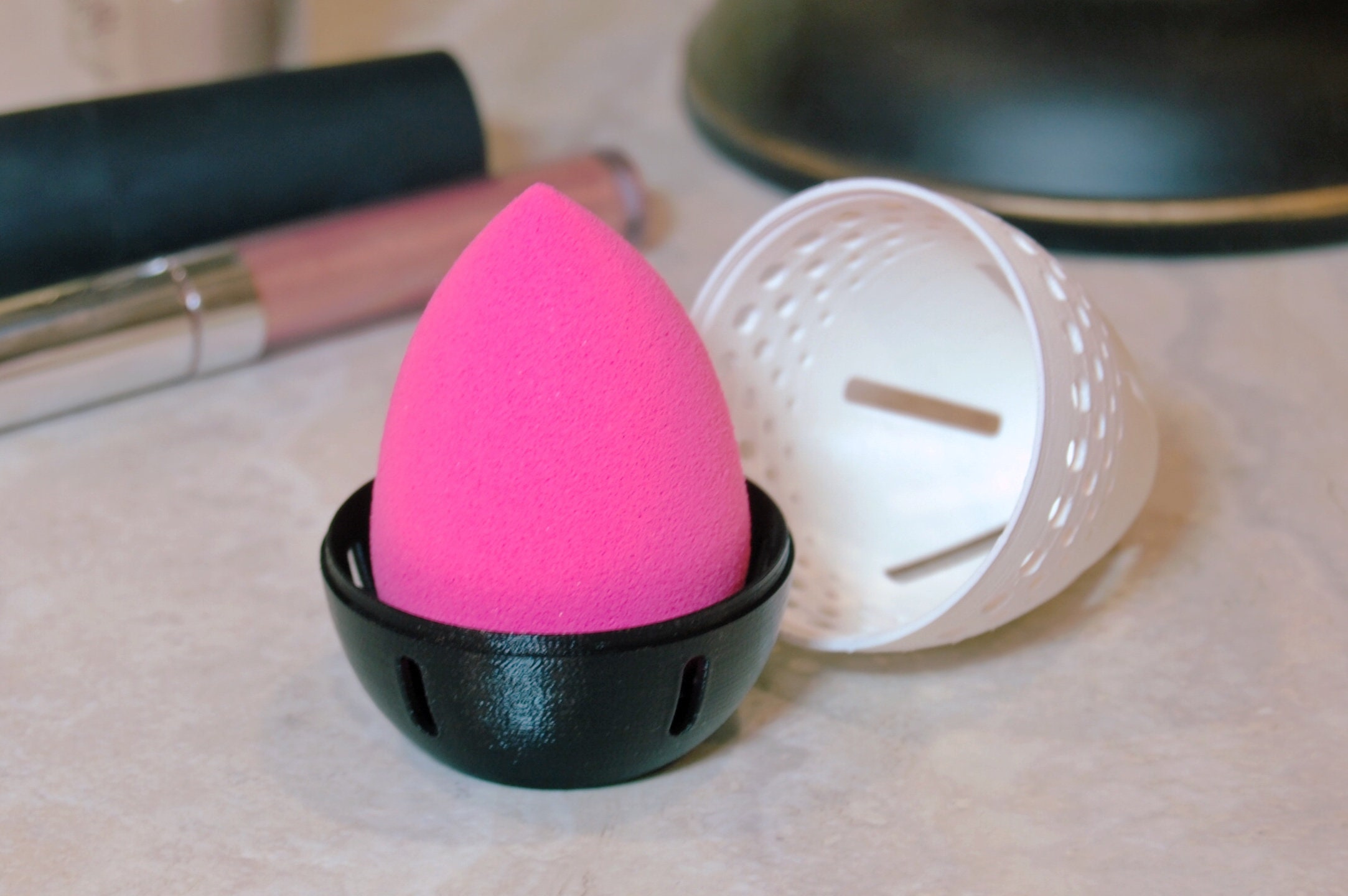 travel size beauty blender