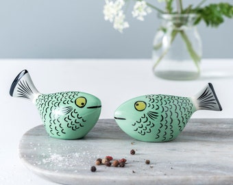 Handmade Ceramic Fish Salt and Pepper Shakers, retro fish salt and pepper shakers, perfect wedding gift, vintage fish shakers, Blue / Green