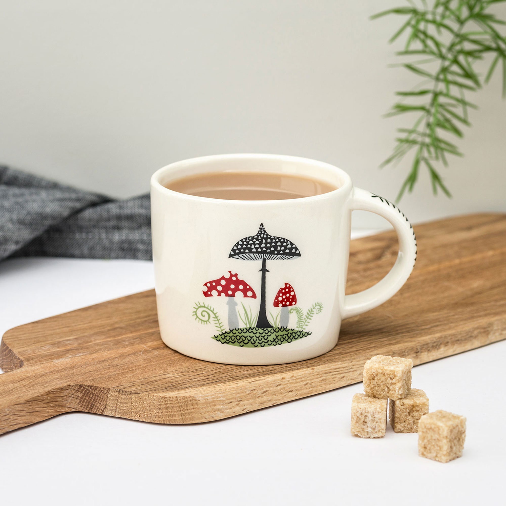 Toadstool Mug | Olive Green main image 1