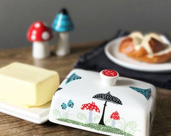 Handmade Ceramic Toadstool Butter Dish, designed in the UK by Hannah Turner. Stylish Butter container, Gift Boxed Pottery Butter Dish