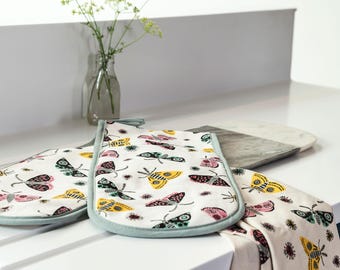 Moth Design Oven Gloves, Multi Coloured, Organic Unbleached Cotton, New Home Gift, Cooking