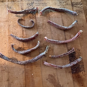 Large and medium dehydrated carrots