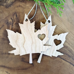 Handmade Maple Leaf Canada Wood Ornaments / Gift Tags / Wedding Favours (set of 2)