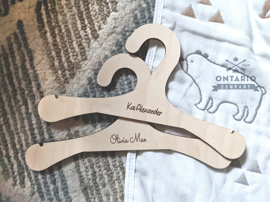 Wood Nursery Hangers set of 6 Personalized or Plain, Baby Shower Gift Etsy