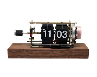 Vintage Mid-Century Modern Flip Clock