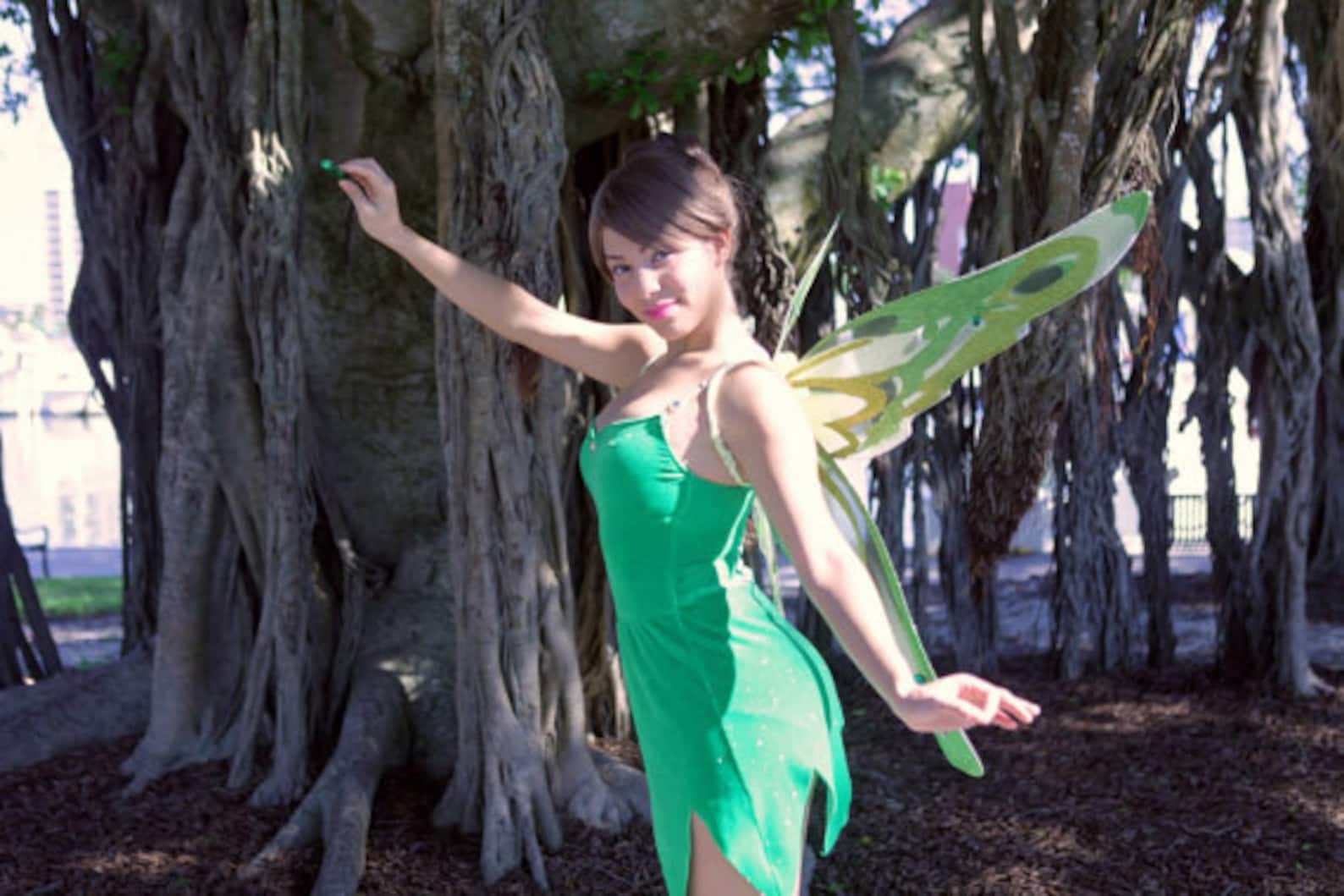 black tinkerbell cosplay