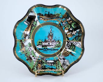 Vintage 1970's Disney World Magic Kingdom Souvenir Plate
