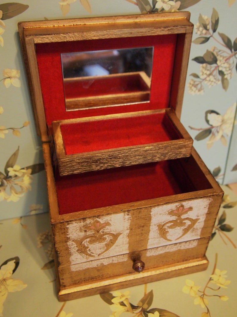 Hand Stenciled Painted Gilded Embossed Fleur de Lis 7.75 Italian Style Decorated Wood Vintage Florentine Musical Jewelry Box