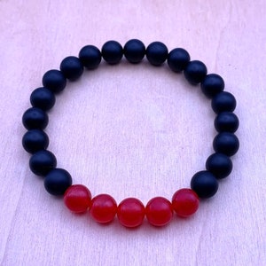 Black and Red Gemstone Bead Bracelet - 8mm Stretch Cord