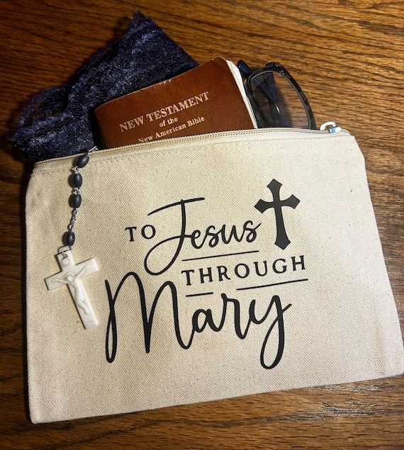 Handmade Catholic chapel veil pouch/bag. Perfect fit for all your prayer needs. To Jesus Through Mary.