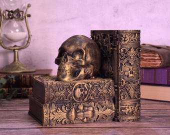 Skull Bookend | Gothic Dark Academia Bookish Fantasy Bookshelf Decor