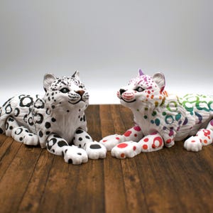 Articulated Snow Leopard Cat Stress Relieving Fidget Flexi - 3D Printed