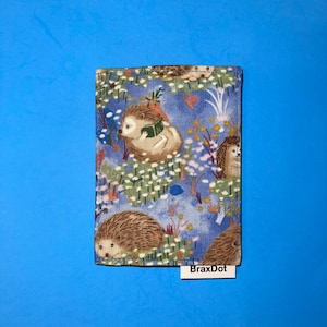 Hedgehog Minimalist wallet with RFID card protection
