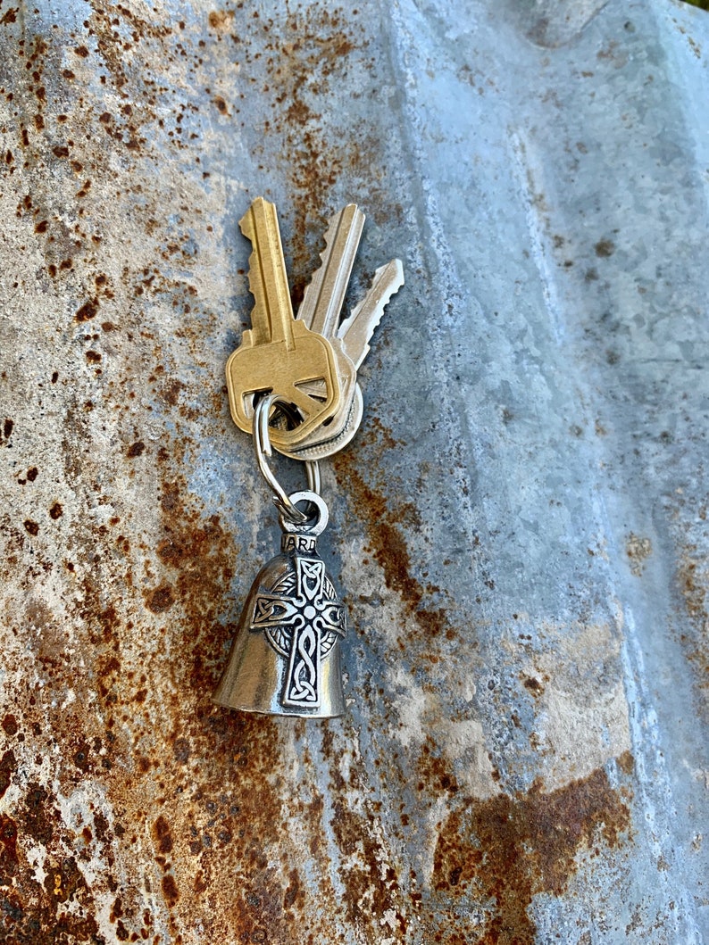 Indian GUARDIAN Bell of Good Luck gift fortune pet keychain American Indian