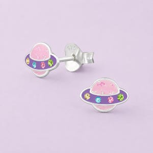 Pendientes de plata de ley con forma de OVNI rosa colorido