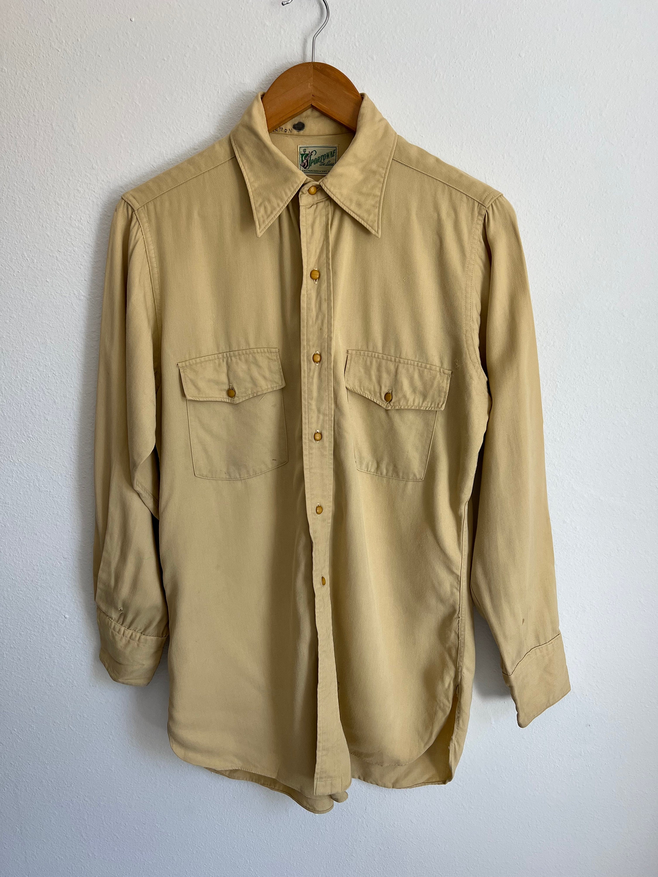 Rare Vintage 1940s Yellow Beige Gabardine Mens Button Down Rare Vintage 1940s Yellow Beige Gabardine Mens Button Down