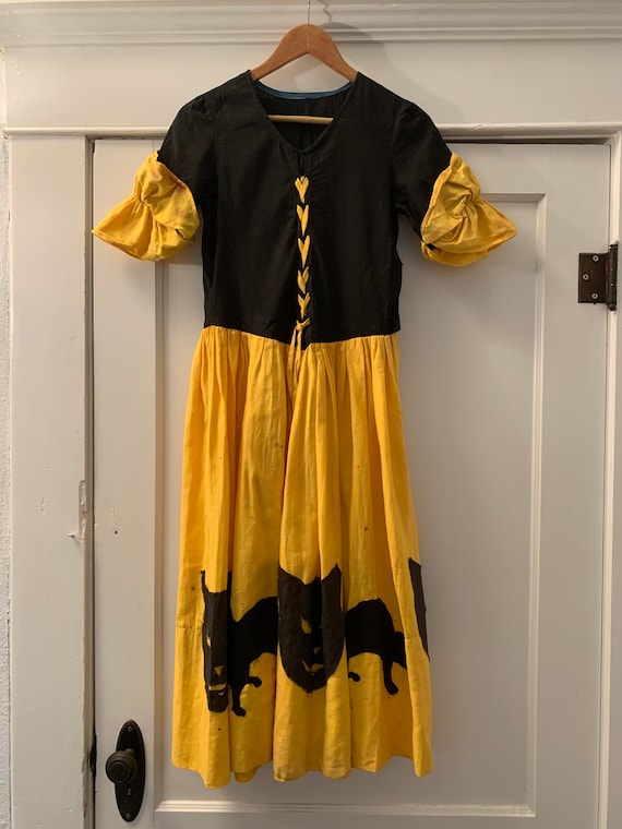 Antique Cat Witchy Halloween Gold And Black Dress