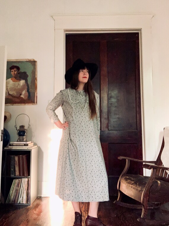 Edwardian Antique Early 1900s Gown / Chore Dress
