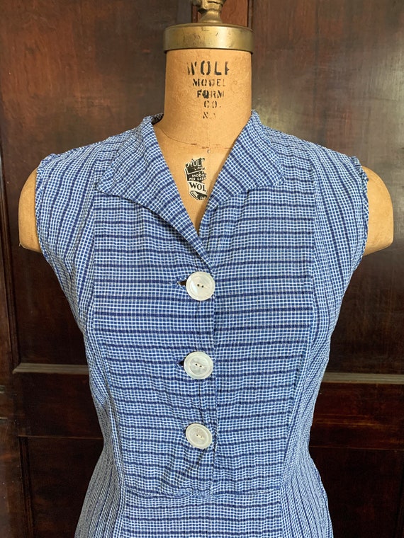 1940s Farm Blue and White Checkered Sleeveless Dre