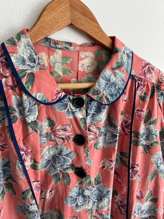 1940s feedsack floral cotton smock blouse - image 2