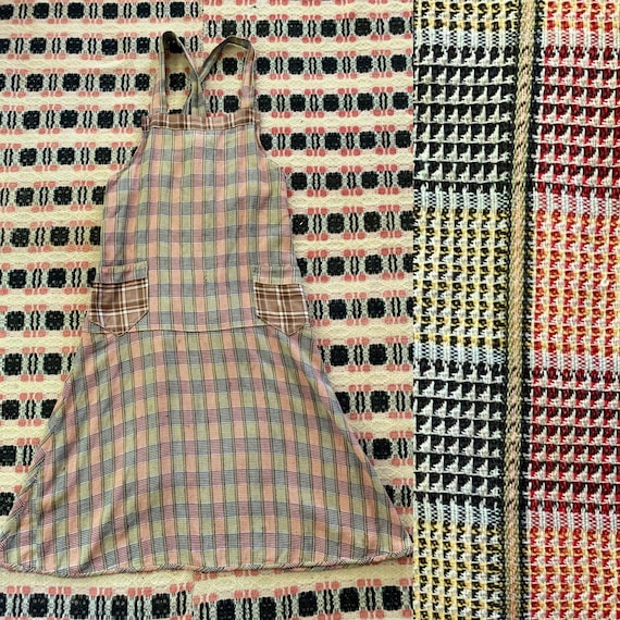 1930s Plaid Apron / Chore Dress / Work Dress