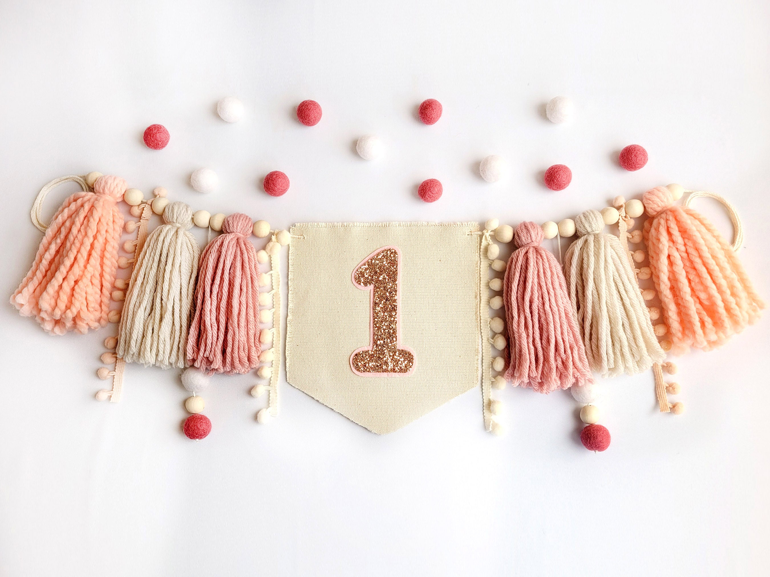 Blush 1st birthday girl high chair banner isnt she onederful garland