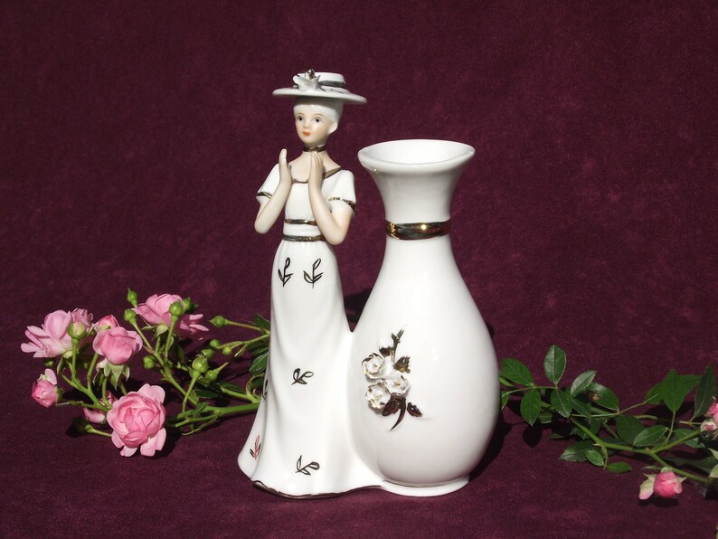 A Lovely Italian Capodimonte Porcelain Vase With Elegant Lady Etsy