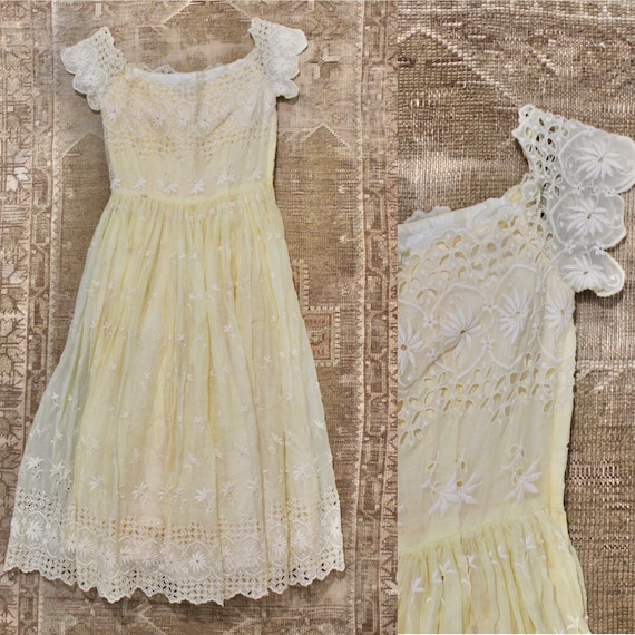 Vintage 50s Sheer Buttery Yellow Eyelet Lace Embro