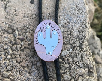 Copper Bolo Tie, Oval bolo tie, Cactus bolo tie, Silver bolo tie for men/women,Copper cactus necklace,Metal bolo tie,Copper western bolo tie