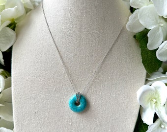 Turquoise Howlite Donut Pendant Necklace