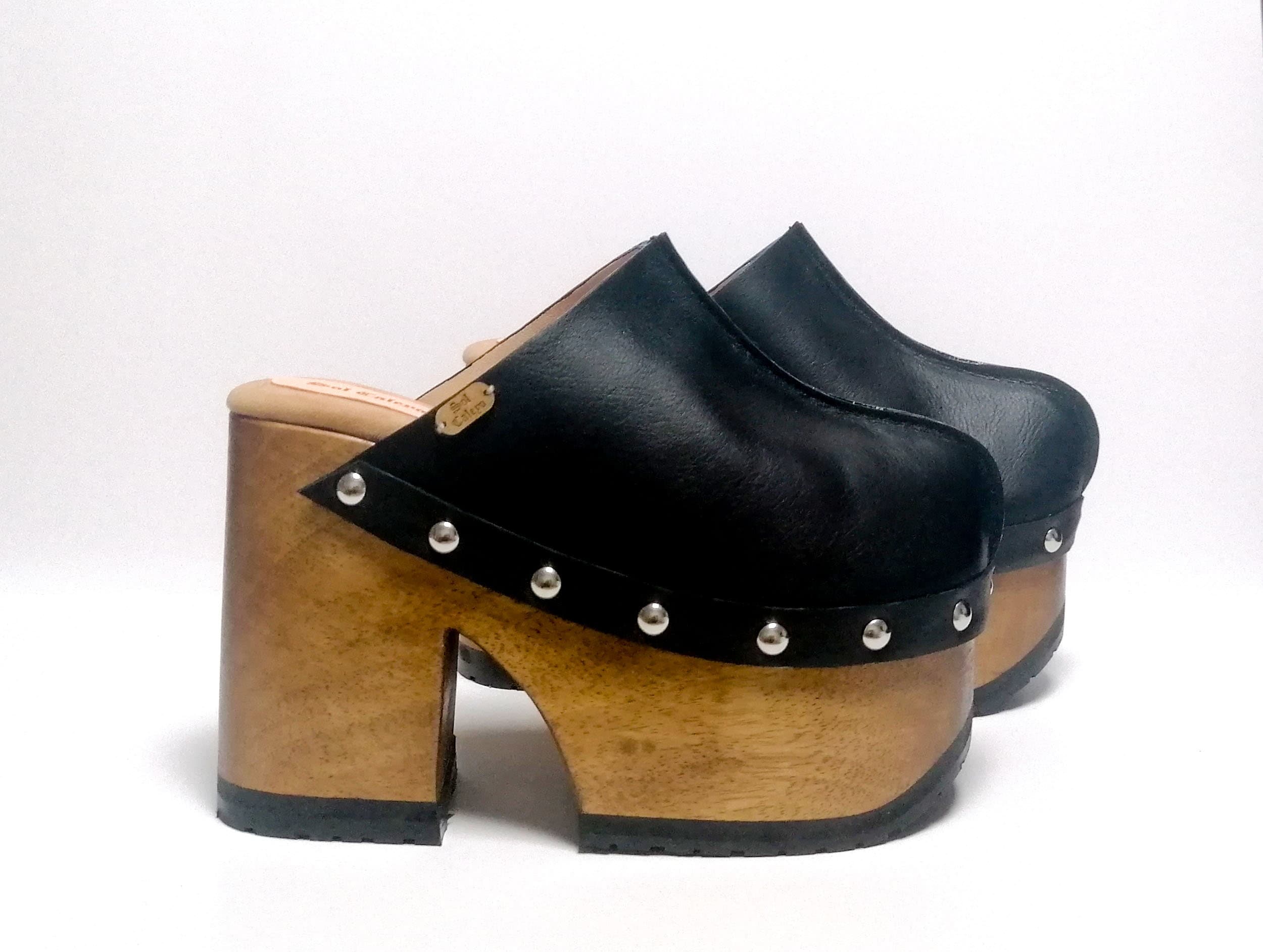 Wooden platform best sale clogs