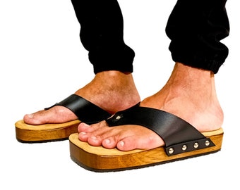 Wooden Sole Leather Flip Flop Sandals for Men: Unique Design and Style!