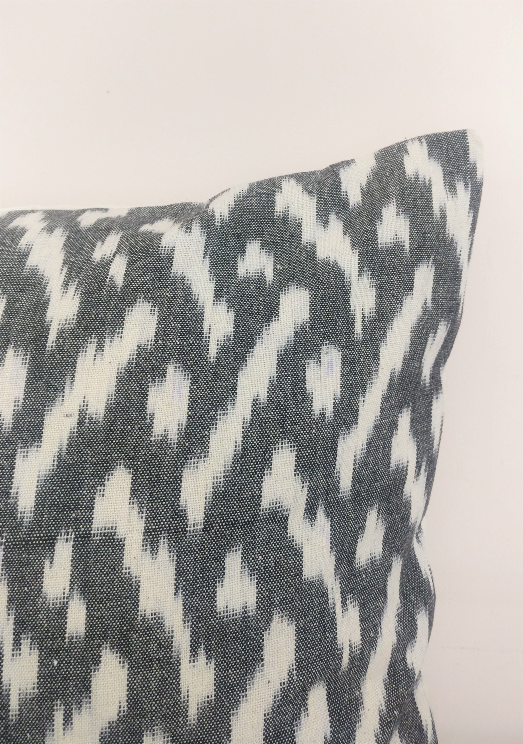 Grey White Pillow/ Grey Pillow Cover/ Ikat Pillow / Cotton Etsy