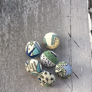 Liberty Print Fabric Buttons / Liberty Buttons / Adelajda Buttons