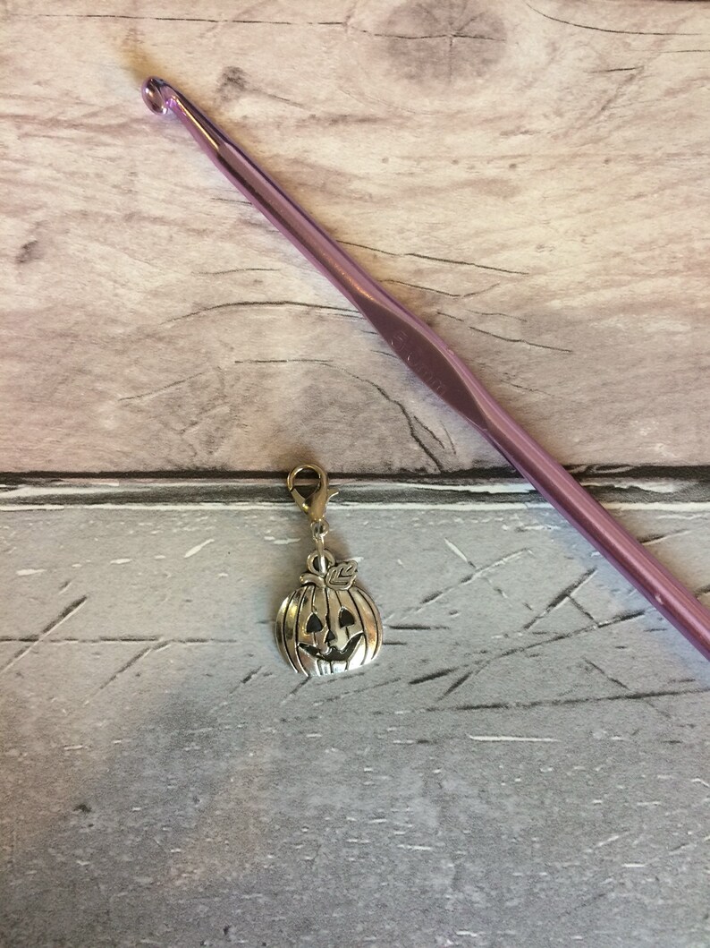 Halloween Stitch Markers / Halloween Progress Markers / Etsy