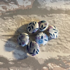 Liberty Print Fabric Buttons / Liberty Buttons