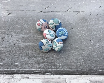 Liberty Print Fabric Buttons / Liberty Buttons / Betsy Blue Buttons