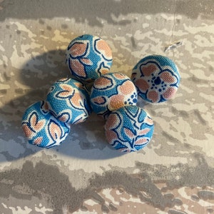 Liberty Print Fabric Buttons / Liberty Buttons