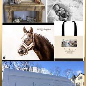 K&ouml;nnte beinhalten: Eine Collage aus Bildern, die verschiedene Branding-Elemente f&uuml;r verschiedene Unternehmen zeigen. Die Bilder beinhalten einen Kranz, ein Vogelhaus, ein Schild mit dem Text "Donna Yo Photography", eine Tragetasche mit dem Text "Gloria Arencia Portraits", ein Pferd, einen Lieferwagen mit dem Text "Tracy Pearce Interior Design" und ein Glas Creme mit dem Text "Tracy Pearce Interior Design".