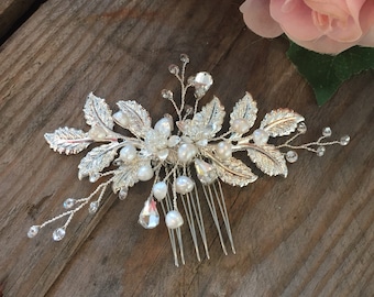 Silver Hair Comb, Floral Hair Slide, Bridal Hair Accessories, Romantic Hair Piece, Flower and Leaf Hair Comb