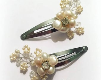 Freshwater Pearl Hair Slides, Bridal Hair Accessories, Flower Girl, Bridesmaid Accessories, Pearl Hair Slides, Wedding Hair Flowers, Clips