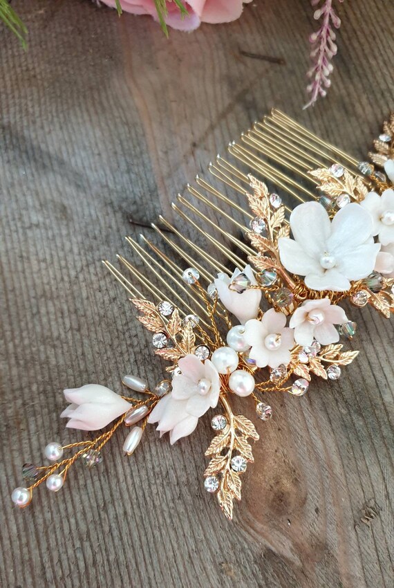 Gold Floral Hair Comb, Ivory Hair Flowers, Golden Hair Vine  display picture 3