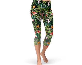 Tropical Birds Palm Leaves Capri Leggings - Birds of Paradise Leggings, Parrot Birds Leggings, Monstera, Philodendron, Palm Leaf, Fern Frond