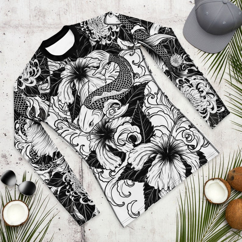 Long Sleeve MMA BJJ Rash Guards UPF Swim Shirt Koi Fish Rash Guard for Men Japanese Tattoo Illustration Print Sun Protection