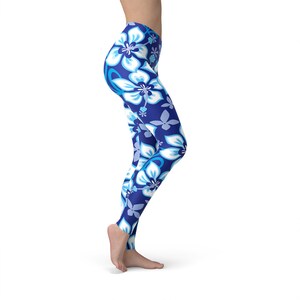 Red And White Hibiscus Hawaiian Print Women's Leggings